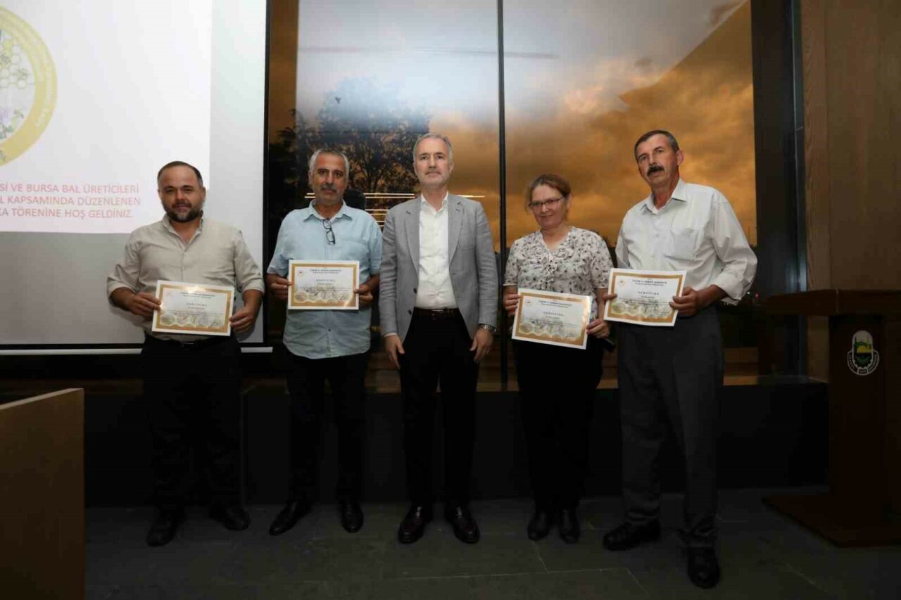 Bursa İnegöl’de sertifika heyecanı