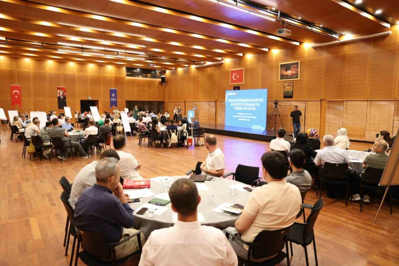 Bursa’da turizm zirvesi! Başkan Bozbey’den önemli mesajlar Bursa’da turizm zirvesi! Başkan Bozbey’den önemli mesajlar