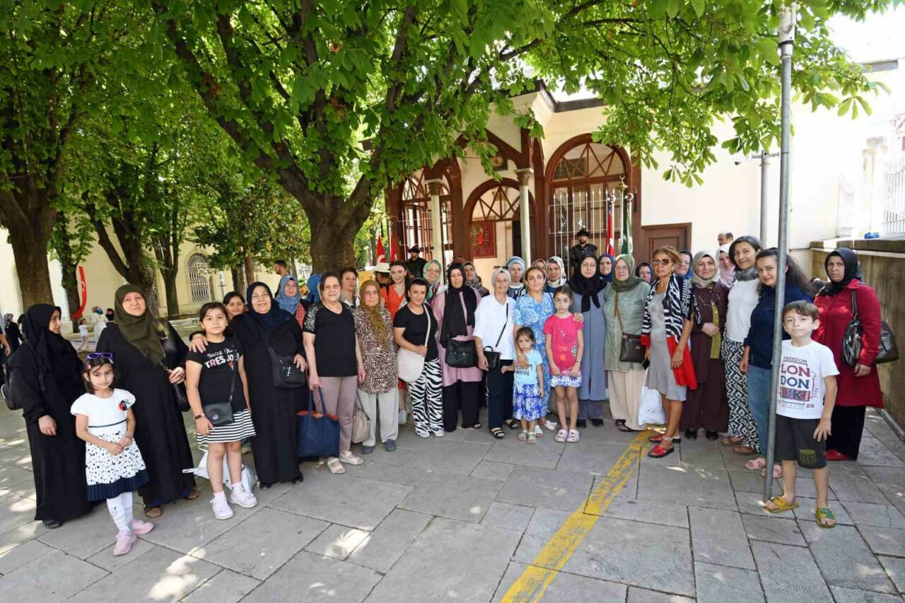 Bursa Kültür Gezisi’ne yoğun ilgi 1 bursa kultur gezisine yogun ilgi 8fde58a