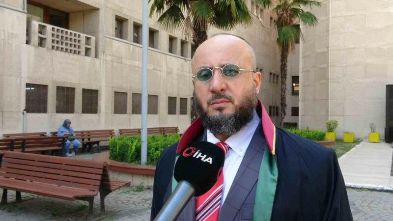 Bursalı avukattan Prof. Dr. Mehmet Ceyhan’a suç duyurusu Bursa Barosu avukatlarından Cüneyt Bülent Şeker, Türk Ceza Kanunu’nun 213.,