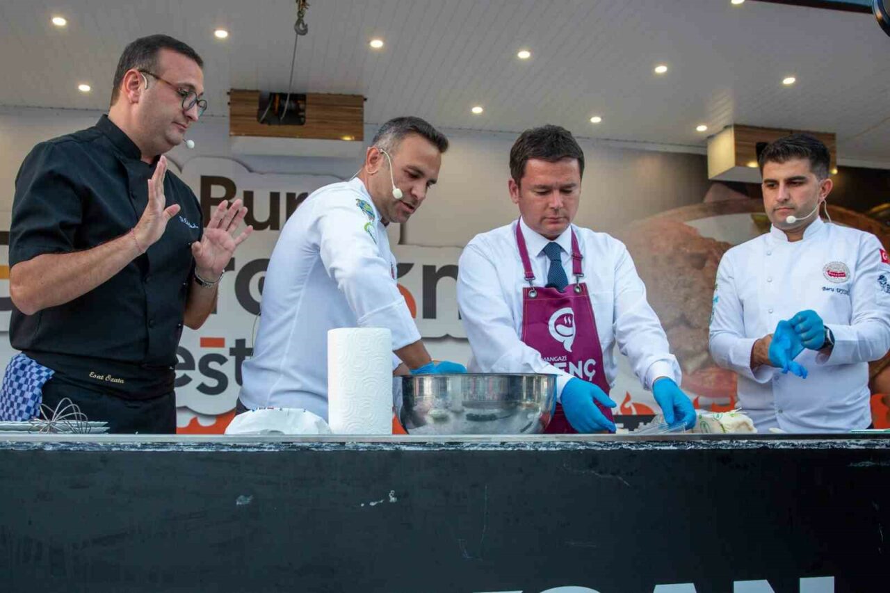 Bursa’nın ‘Gastronomi Tırı’ yollarda 5 bursanin gastronomi tiri yollarda eddfc68