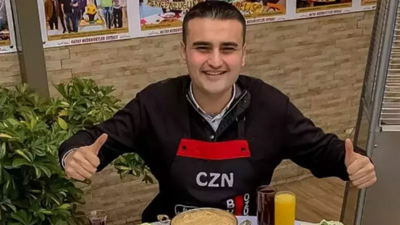 Her şeyini satan CZN Burak bakın ortaya nasıl çıktı! Çektiği yemek videolarıyla adını geniş kitlelere duyuran CZN Burak geçtiğimiz