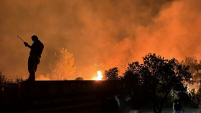 Alevlerle sabah kadar mücadele! 8 yangın devam ediyor…