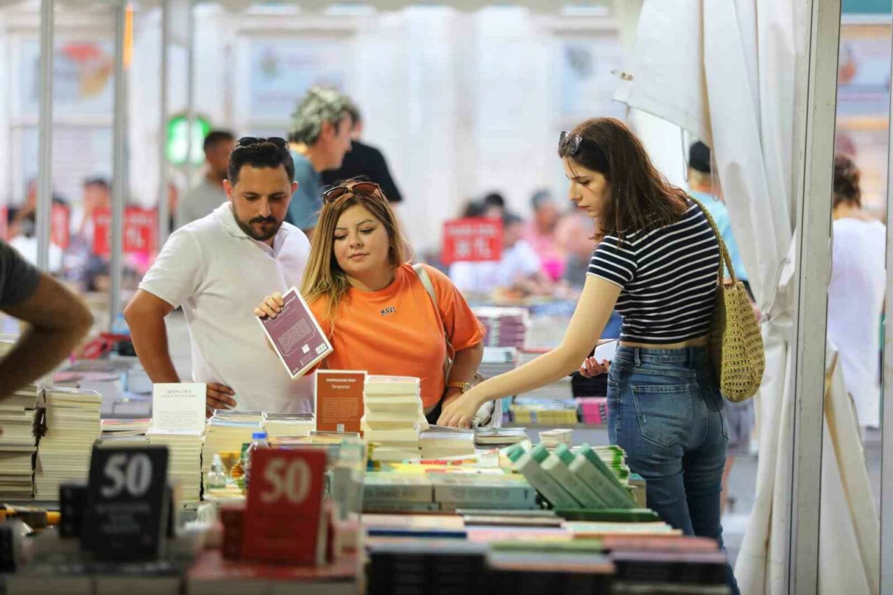 mudanya 6 kitap fuari basliyor 836712c