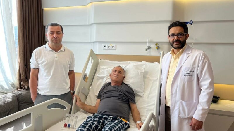 Bursa’da ilginç olay! 56 yıl sonra öğrendi, hayatının şokunu yaşadı Bursa’da kanlı idrar şikayetiyle hastaneye başvuran 56 yaşındaki İsmail İlman;