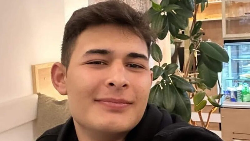 Bursa'nın Karacabey ilçesinde 19 yaşındaki motosiklet sürücüsü trafik kazasında hayatını
