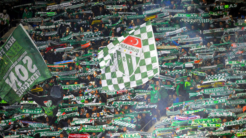 Bursaspor'da 2026-2027 sezonu kombine fiyatları belli oldu.