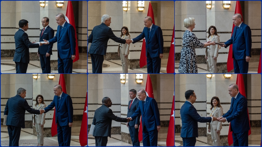 Büyükelçilerden Cumhurbaşkanı Erdoğan’a güven mektubu