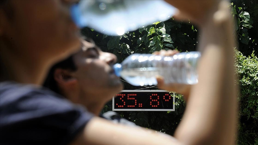 Su satışlarına ‘sıcak’ etkisi