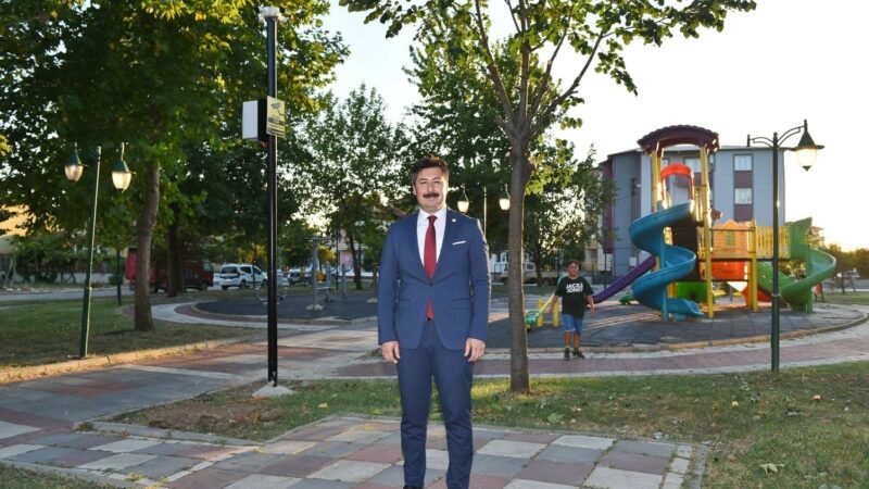Bursa’nın bu ilçesindeki parklar 7/24 gözetim altında Yenişehir’de çocuk parklarına takılan güvenlik kameraları hakkında açıklama yapan Belediye