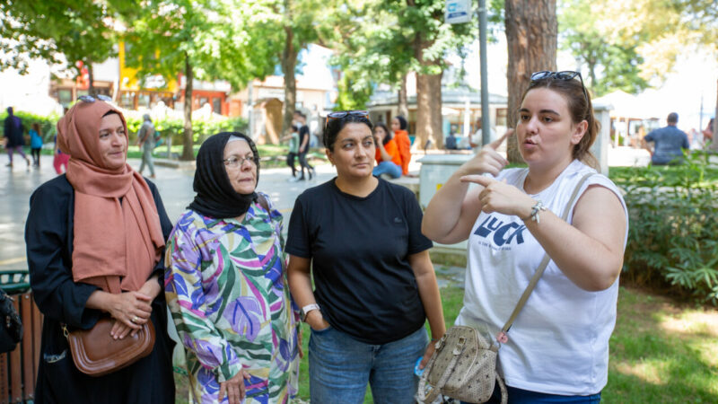 Bursa Büyükşehir Belediyesi’nin hayata geçirdiği ‘Engelsiz Turizm’ projesiyle özel gereksinimli