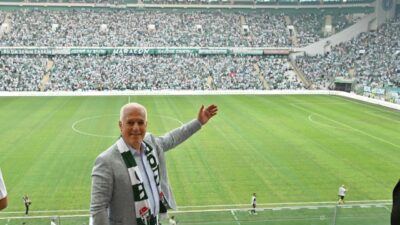 Bursaspor’a Mustafa Bozbey dopingi