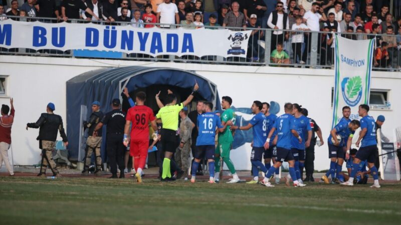 PDFK, Ergene Velimeşespor maçında kırmızı kart gören Mücahit Can Akçay'a