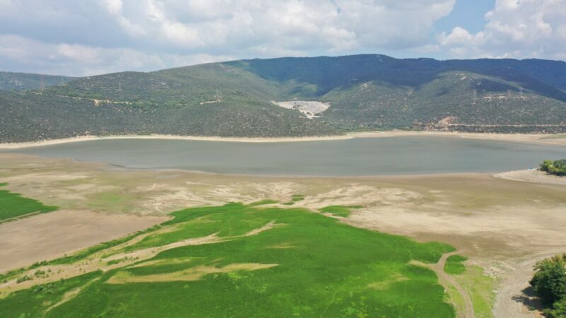 Bursa Ovası'nın tarımsal sulama kaynağı olan Kestel ilçesindeki Gölbaşı Barajı'nda