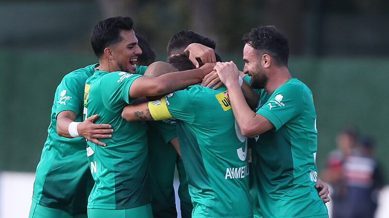 Lider Bursaspor 3 puanı 3 golle aldı Bursaspor, Nesine 3. Lig 1. Grup'ta 3. hafta maçında deplasmanda