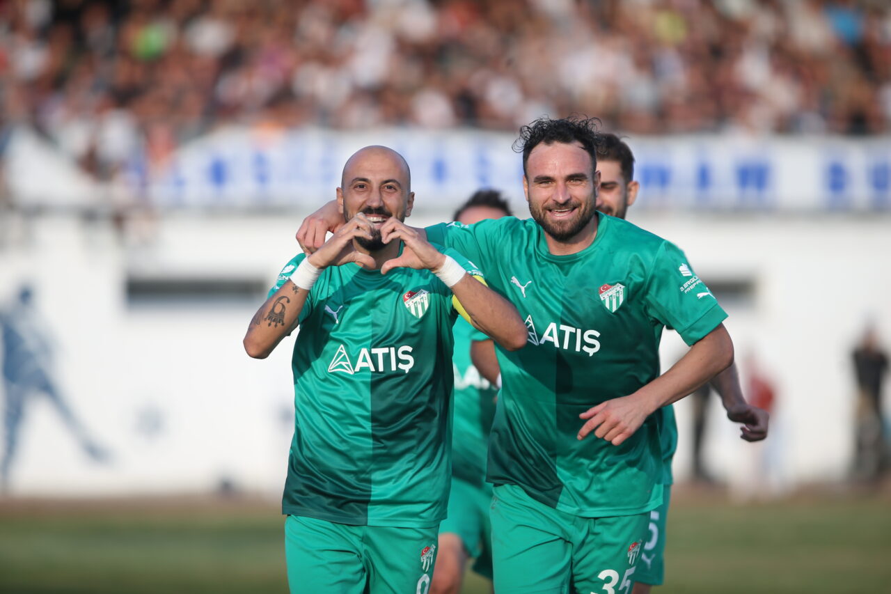 Bursaspor kaptanı Ahmet İlhan’dan önemli çağrı