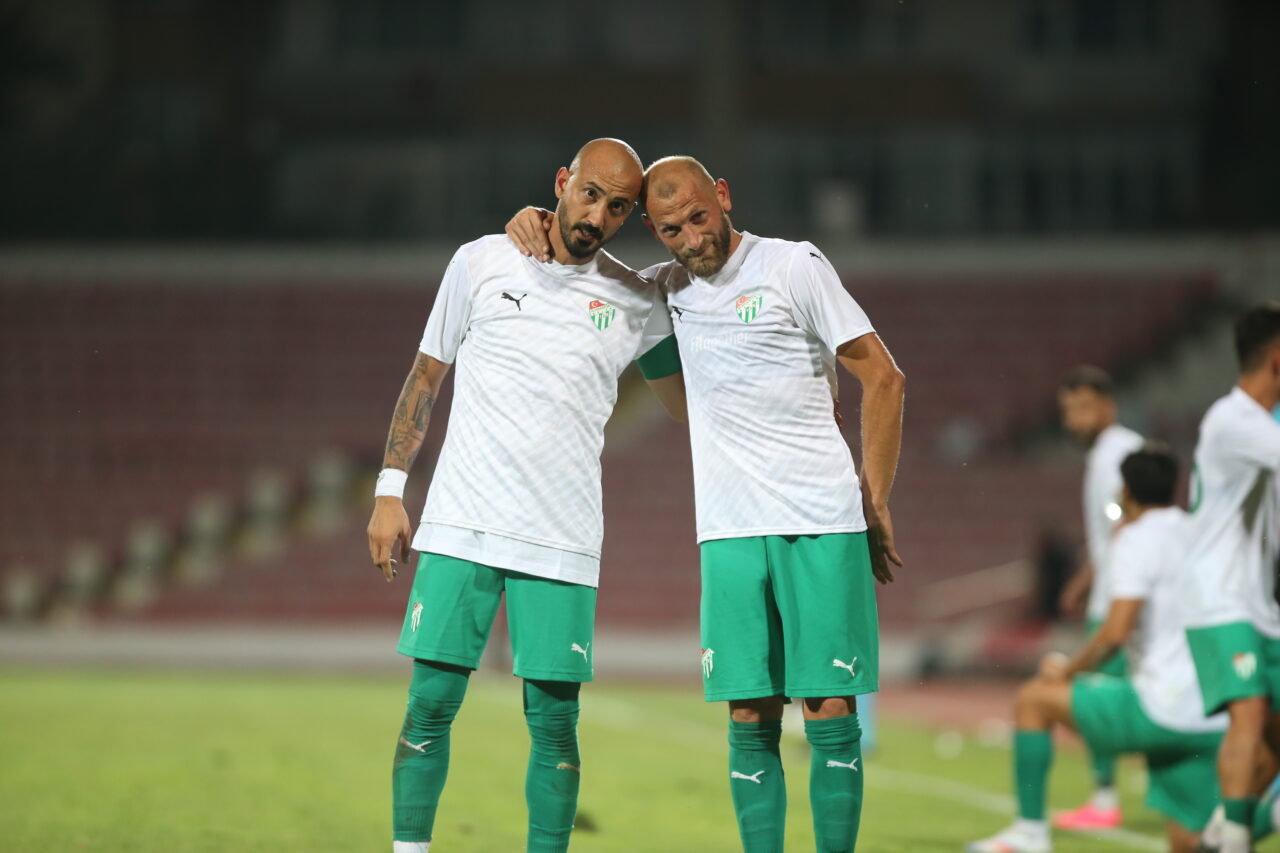 Bursaspor sezonu açıyor: Yolun sonu 2.Lig olsun!