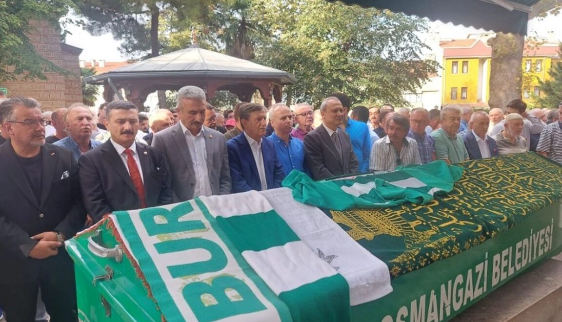 Bursaspor eski Başkanı Kani Şen’e son görev Bursaspor eski Başkanı Kani Şen’e son görev