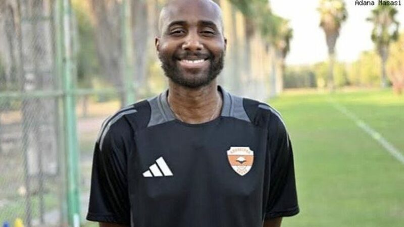 Adanaspor Teknik Direktörü Sol Bamba hayatını kaybetti Adanaspor Teknik Direktörü Sol Bamba, Manisa deplasmanında yaşadığı rahatsızlık sonucu