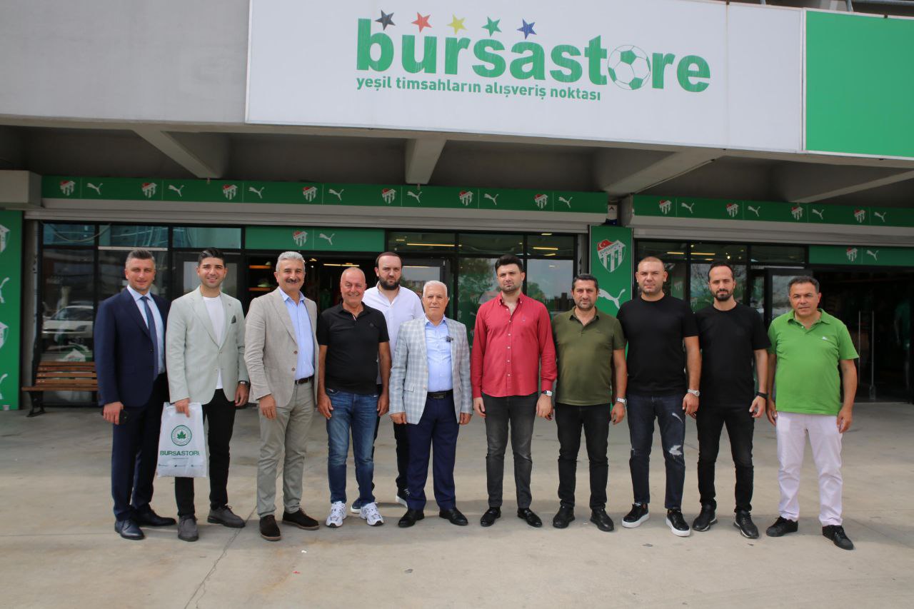CHP Bursa İl Başkanı Nihat Yeşiltaş ve Mustafa Bozbey’den Bursastore’a ziyaret