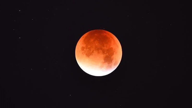 Süper kanlı ay tutulması! Geri sayım başladı