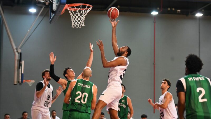 Tofaş Spor Kulübü'nün ev sahipliğinde düzenlenen 24. Cevat Soydaş Basketbol