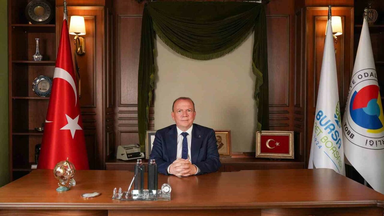 Bursa’nın çınarı Bursa Ticaret Borsası 100 yaşında Bursa’nın çınarı Bursa Ticaret Borsası 100 yaşında