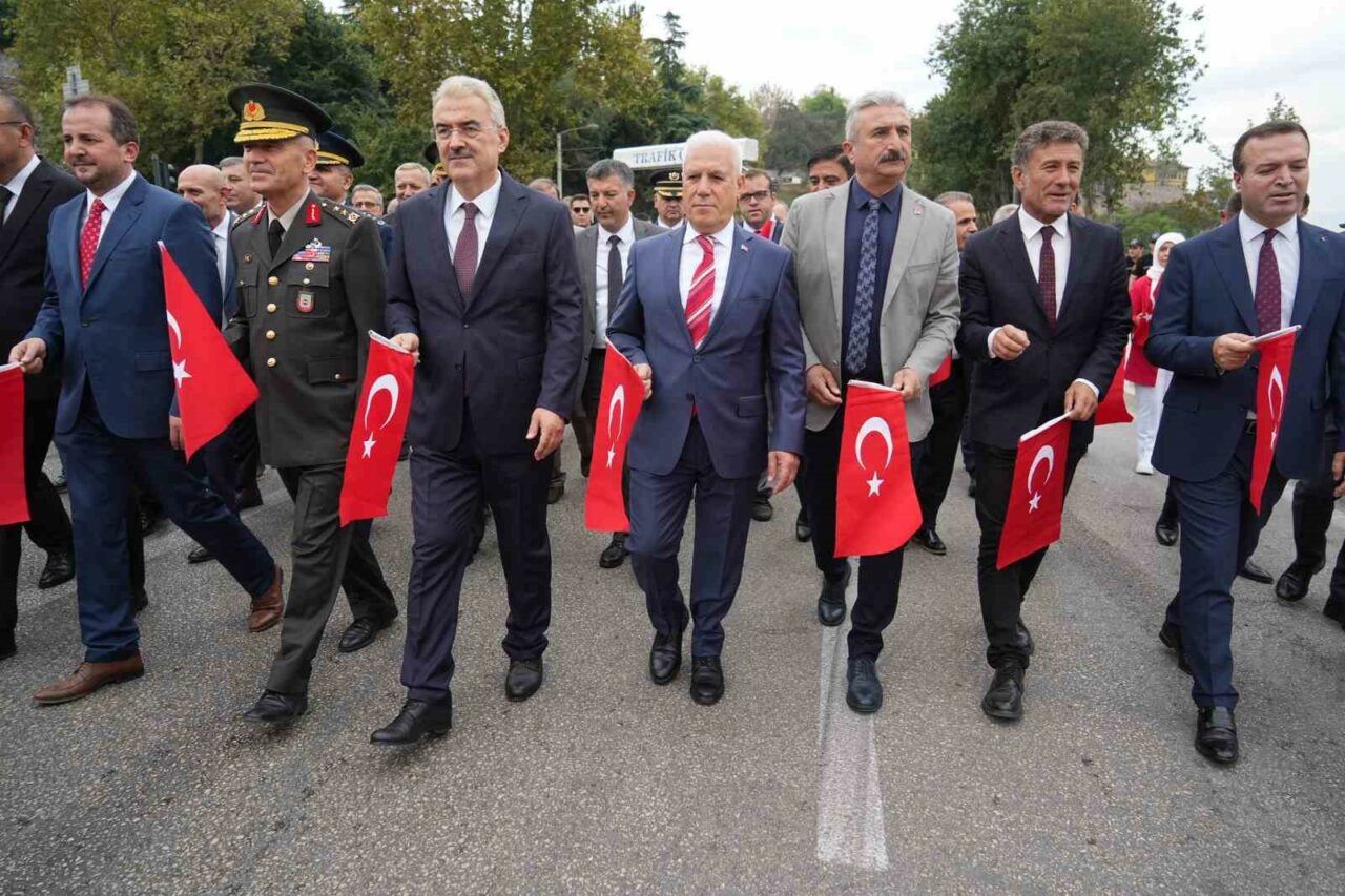 Bursa’da'11 Eylül' coşkusu! 5 bursanin dusman isgalinden kurtulusu coskuyla kutlandi 1309746