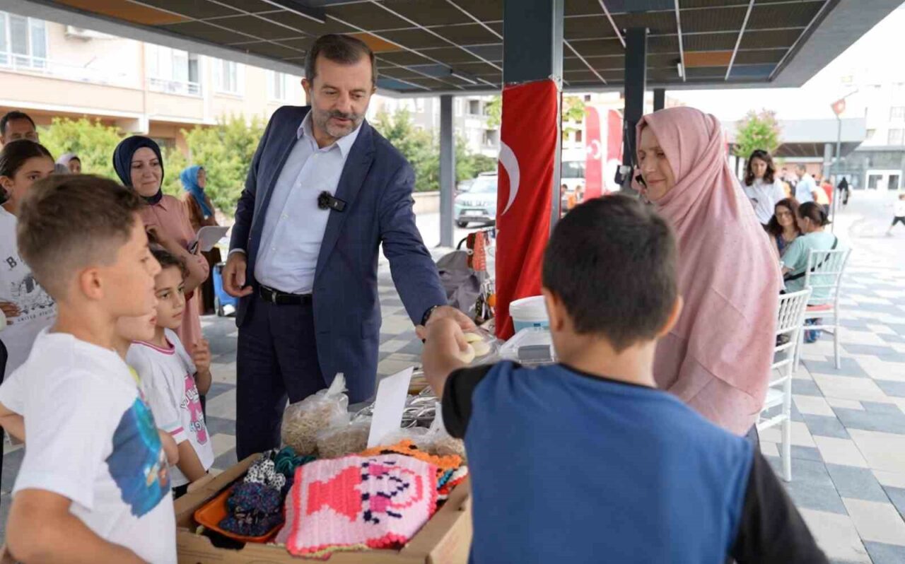 “Gürsu Maharetli Eller Çarşısı” üreten kadınları buluşturuyor 1 gursu maharetli eller carsisi ureten kadinlari bulusturuyor 5d0fbe2