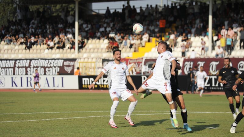 2.Lig’deki Bursa ekibi evinde bir ilki yaşadı! Bordo beyazlılara Kepezspor karşısında iç sahadaki ilk galibiyeti getiren golü