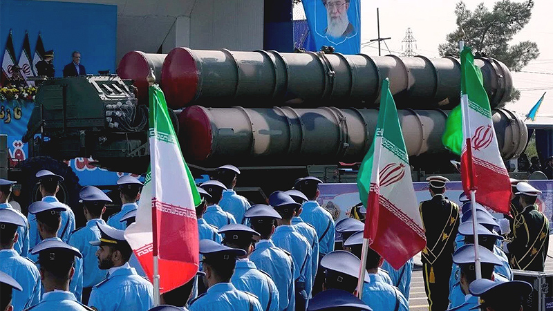 İran’dan gövde gösterisi İran’dan gövde gösterisi