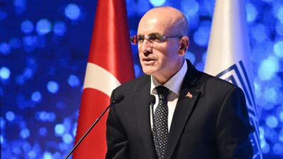 Bakan Mehmet Şimşek’ten ‘Görevimizin başındayız’ paylaşımı