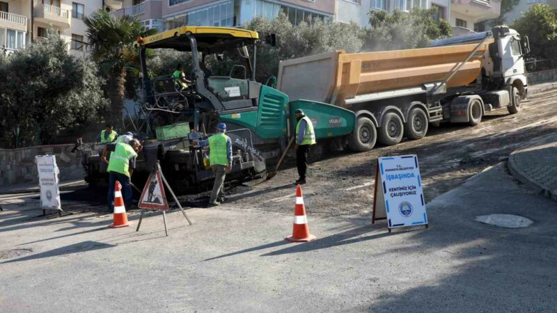 Bursa’nın o ilçesinde yollar yenileniyor Hayat standartlarını artırma hedefiyle çalışmalarını aralıksız sürdüren Mudanya Belediyesi, yol