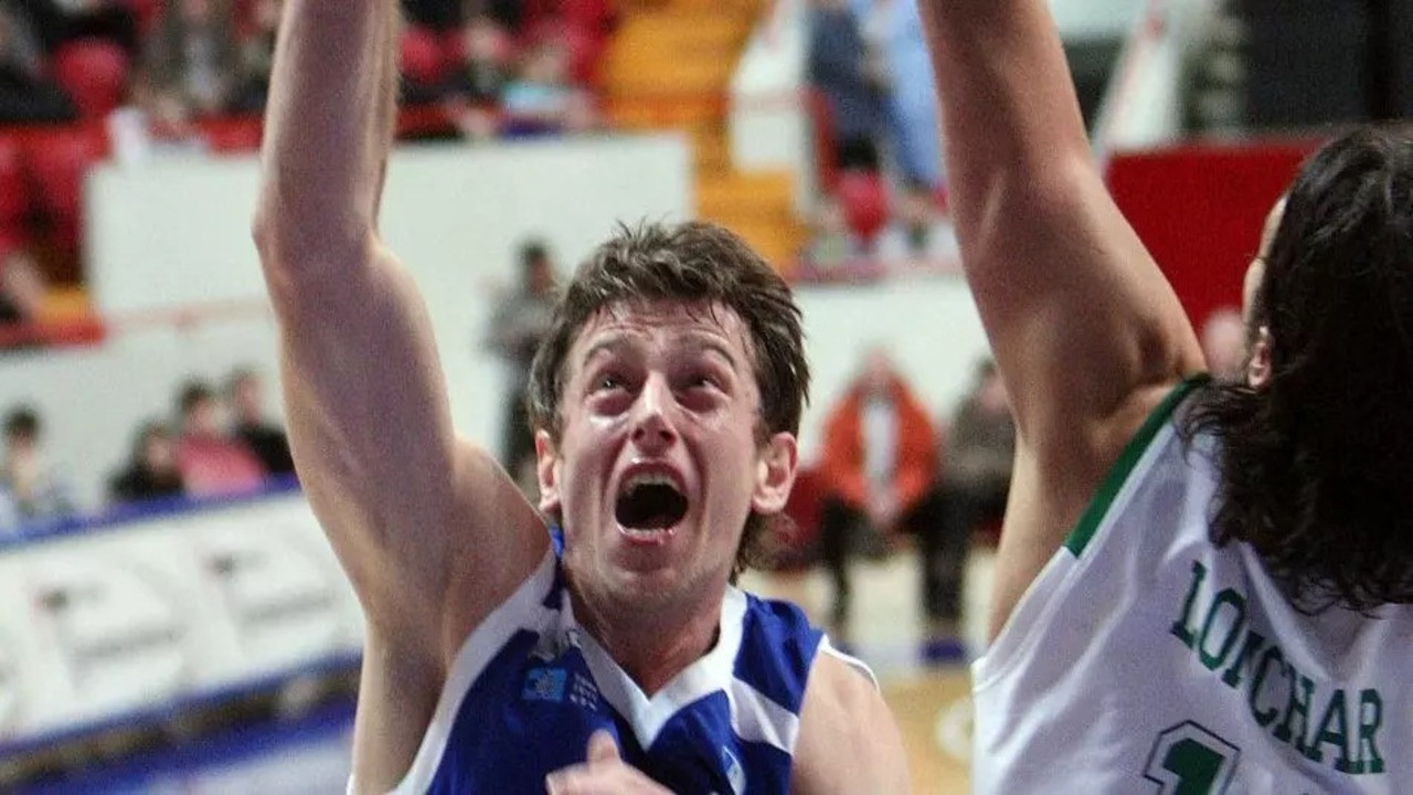 Eski Milli basketbolcu evinde ölü bulundu; Tofaş’ta da oynamıştı…