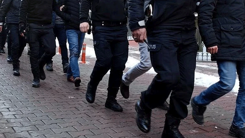 50 ilde ‘Narkoçelik-38’ operasyonu: 316 şüpheli yakalandı 50 ilde ‘Narkoçelik-38’ operasyonu: 316 şüpheli yakalandı
