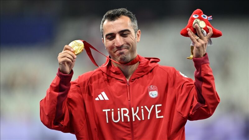 Türkiye Milli Paralimpik Komitesinin açıklamasında, "Hukuk mücadelesine devam edeceğiz ve