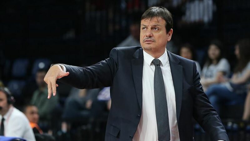 Yunanistan ekibi Panathinaikos'un başantrenörü Ergin Ataman, Kıbrıs Rum Kesimi'nde İsrail'in
