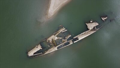 Tuna Nehri’nde 2. Dünya Savaşı’ndan kalma gemi bulundu