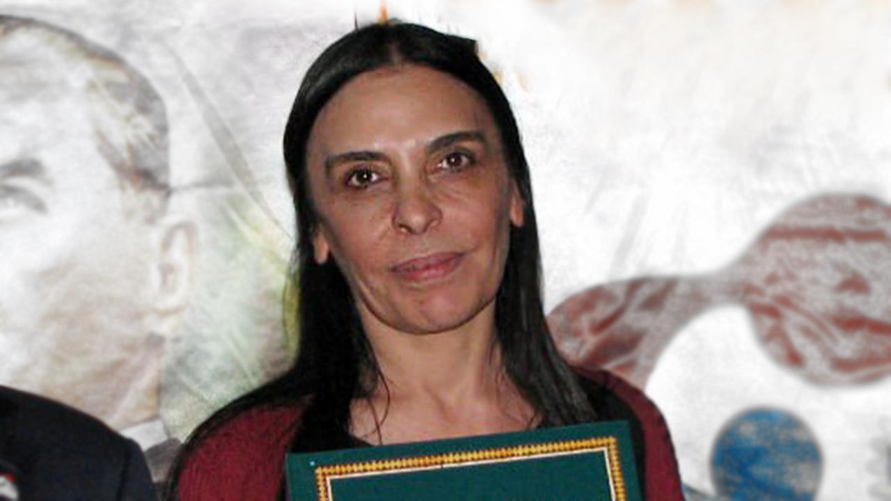 Senarist ve yönetmen Tomris Giritlioğlu yaşama veda etti Senarist ve yönetmen Tomris Giritlioğlu yaşama veda etti