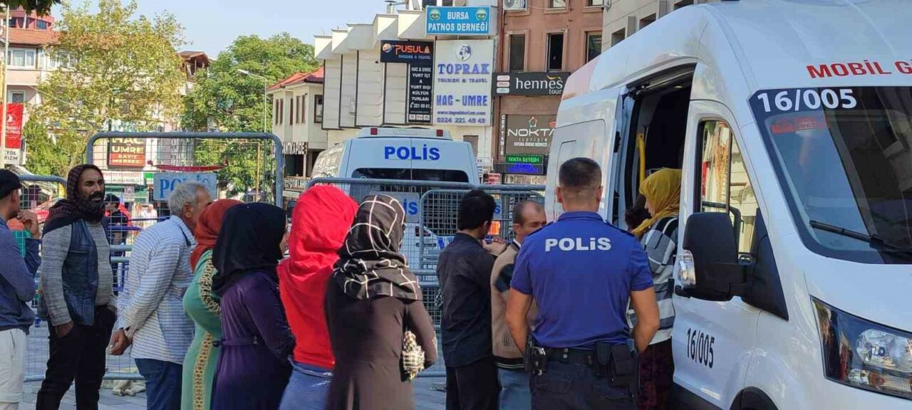Bursa’da kaçak göçmenlere operasyon Bursa’da kaçak göçmenlere operasyon