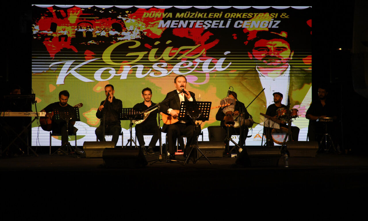 Bursa’da açık havada konser keyfi