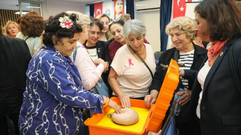 “Pembe Ekim: Meme Kanseri Bilinçlendirme ve Farkındalık Ayı” kapsamında Mudanya