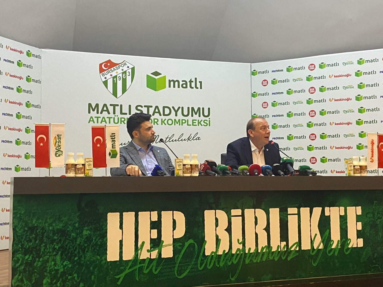 Bursaspor’da stadyumla ilgili dev anlaşma! İşte yeni adı ve alınacak rakam…