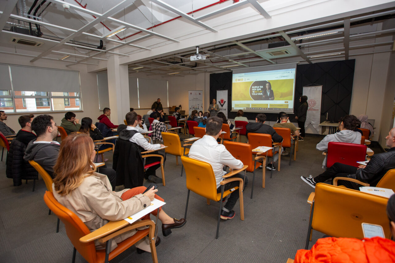 Bursa’da özel gereksinimli öğrencilere dijital destek