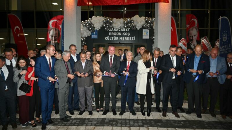 Bursa’da ‘Karacabey Ergün Koç Kültür Merkezi’ne büyük açılış Bursa Büyükşehir Belediyesi tarafından Karacabey’e kazandırılan ve içerisinde çok amaçlı