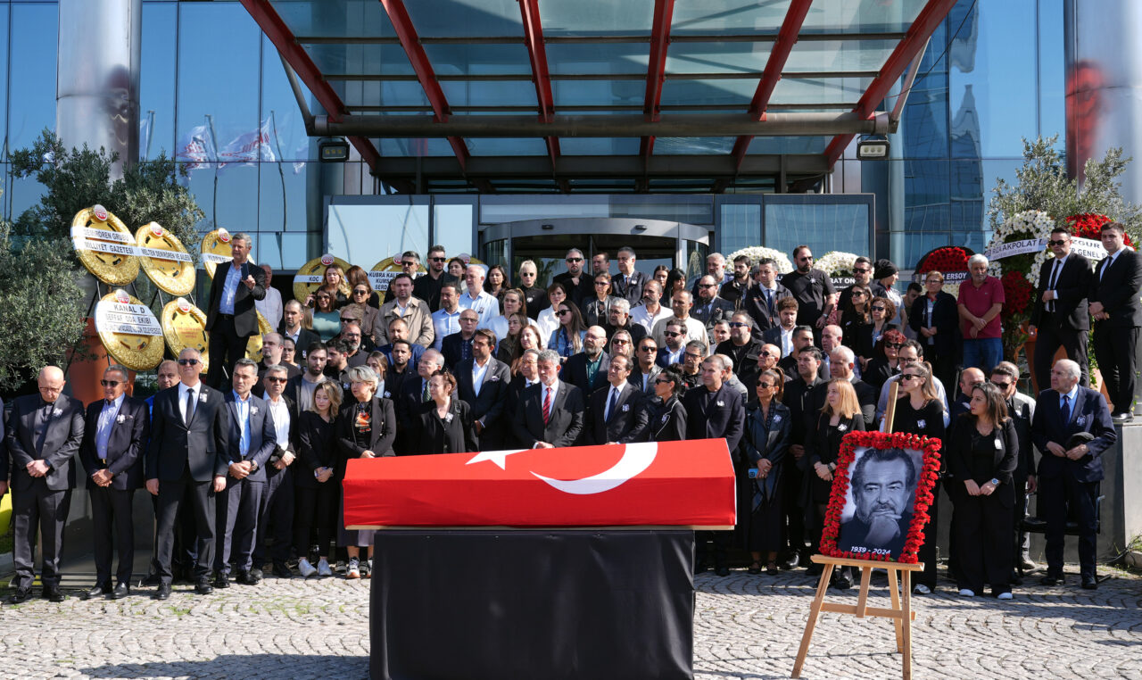 Gazeteci Güneri Cıvaoğlu’na veda