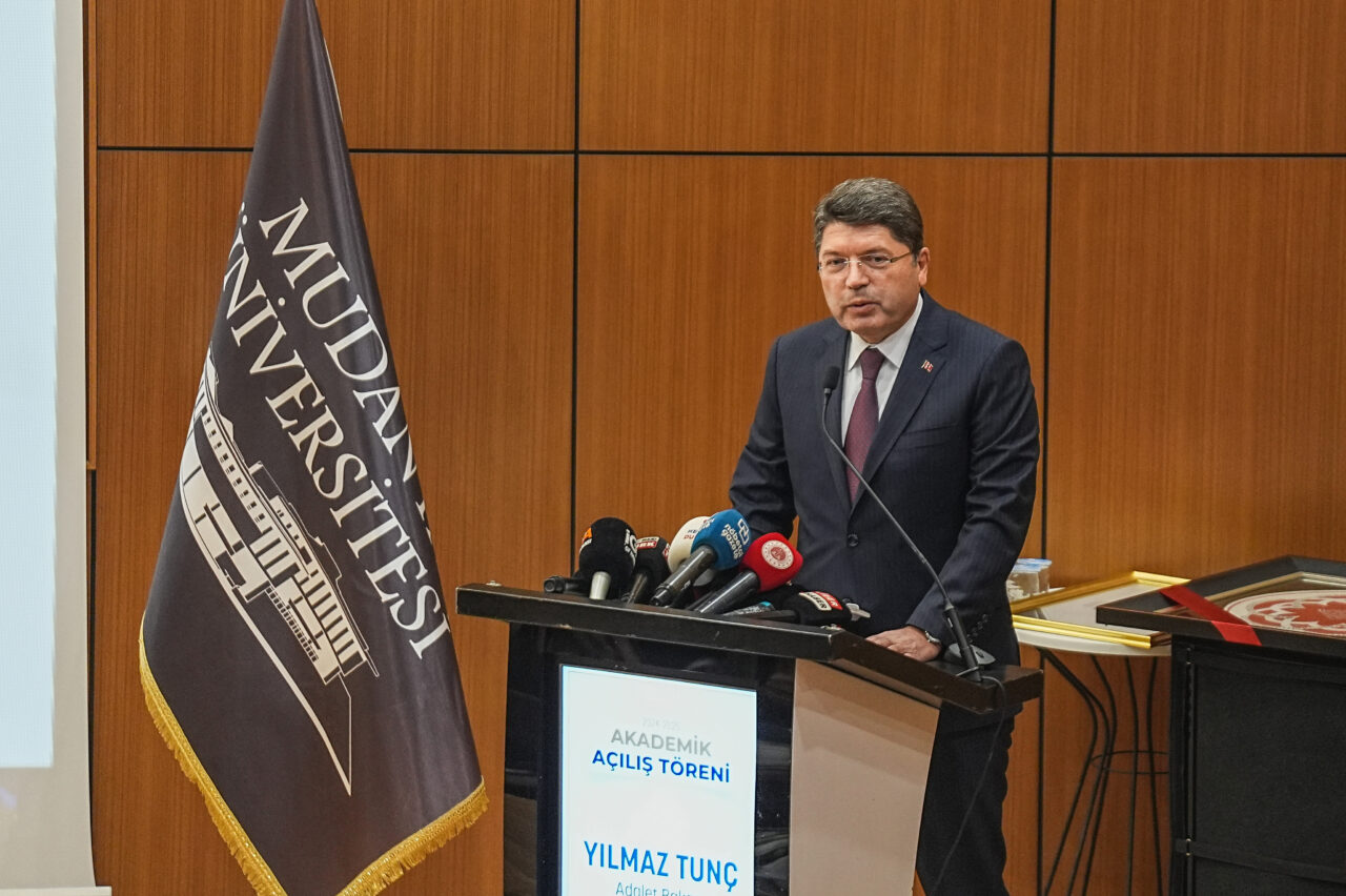 Adalet Bakanı Tunç’tan Bursa’da yargı reformu açıklaması: ‘Birkaç hafta sonra…’