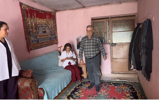 Bursa’da ‘Yürüyemezsin’ demişlerdi! Azmi sayesinde ayağa kalktı Bursa’da ‘Yürüyemezsin’ demişlerdi! Azmi sayesinde ayağa kalktı