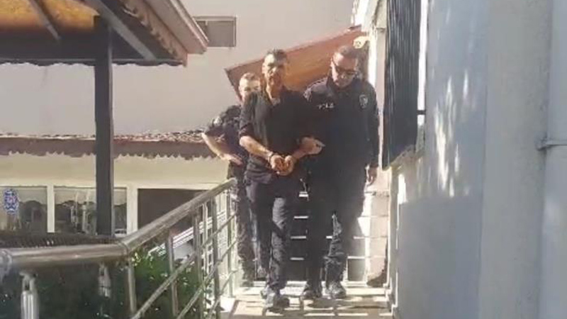 Motosiklet hırsızı Bursa Polisi’nden kaçamadı Motosiklet hırsızı Bursa Polisi’nden kaçamadı