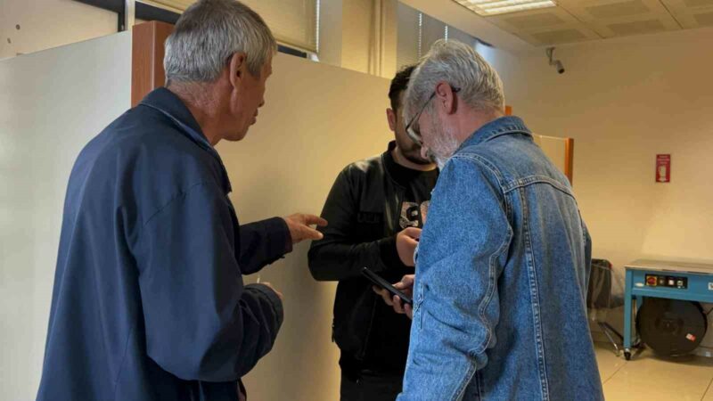 Bursalılar dikkat! İşte böyle dolandırıyorlar… Bursa’nın Gemlik ilçesinde ‘adınız terör örgütüne’ karıştı diyerek 62 yaşındaki